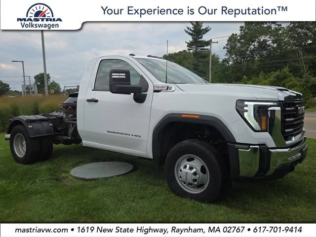 Used 2025 Summit White GMC Pro image 1