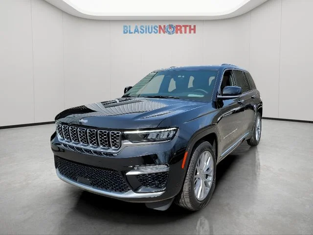 Pre-Owned 2025 Jeep Grand Cherokee Summit