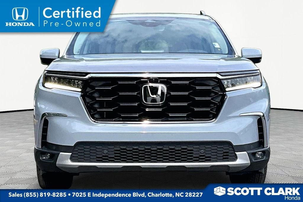 2025 Honda Pilot Elite AWD's photo