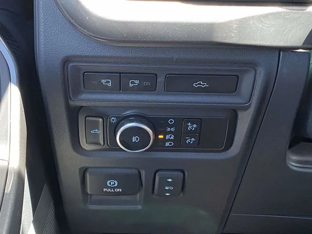 Used 2023 Gray Ford Tremor image 35