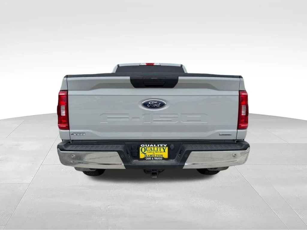 Used 2023 Gray Ford XLT image 4