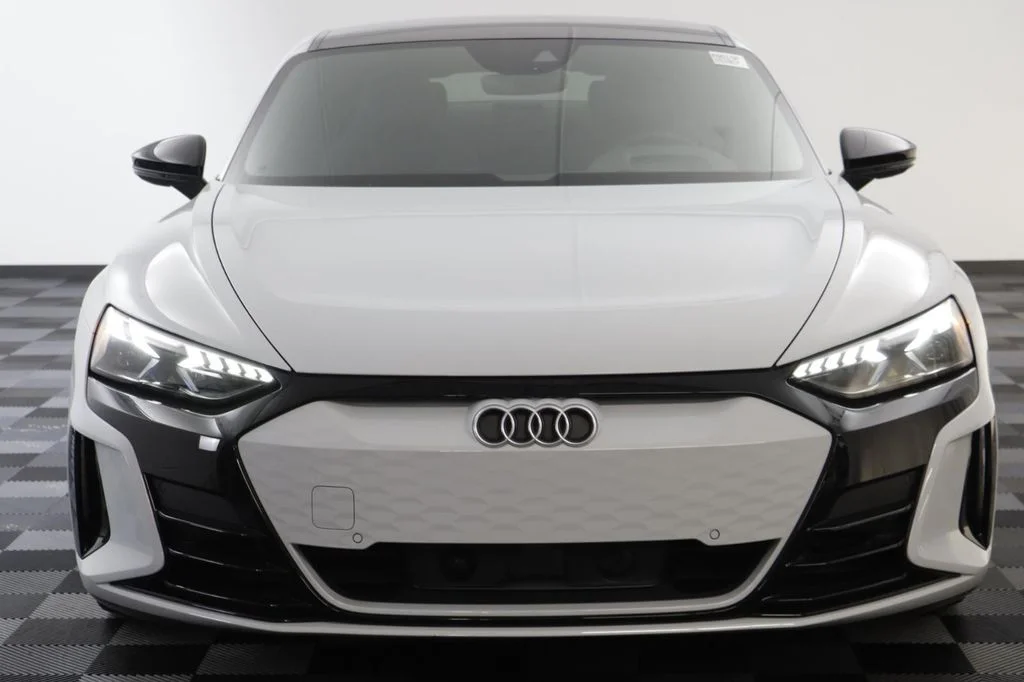 Used 2024 Suzuka Gray Metallic Audi Prestige image 25