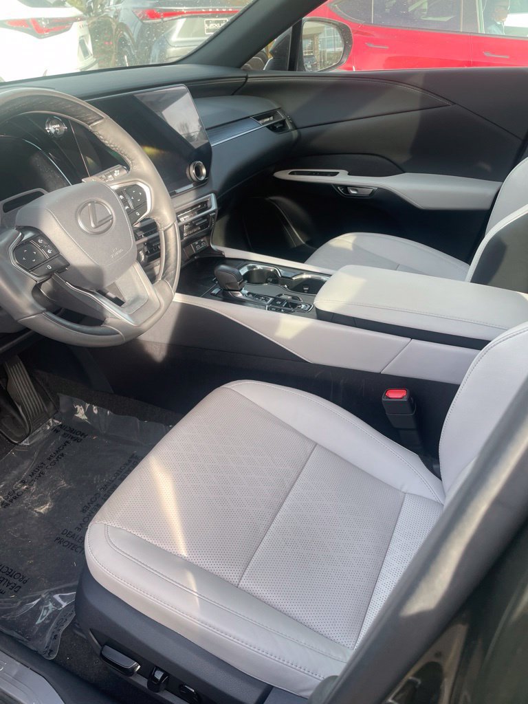 Certified Used 2025 Green Lexus 350h Premium Plus image 30
