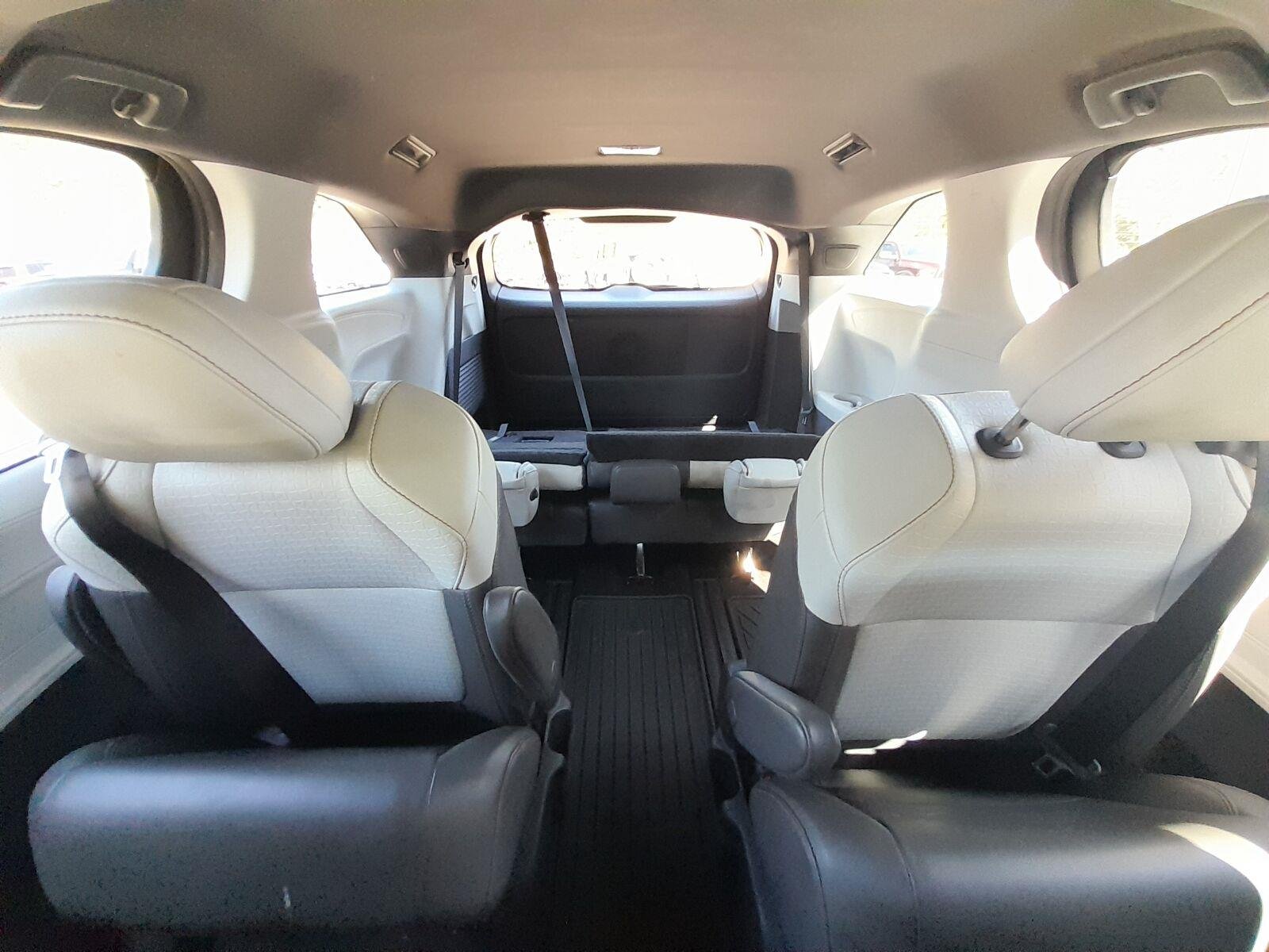 Used 2022 Ruby Flare Pearl TOYOTA  image 55