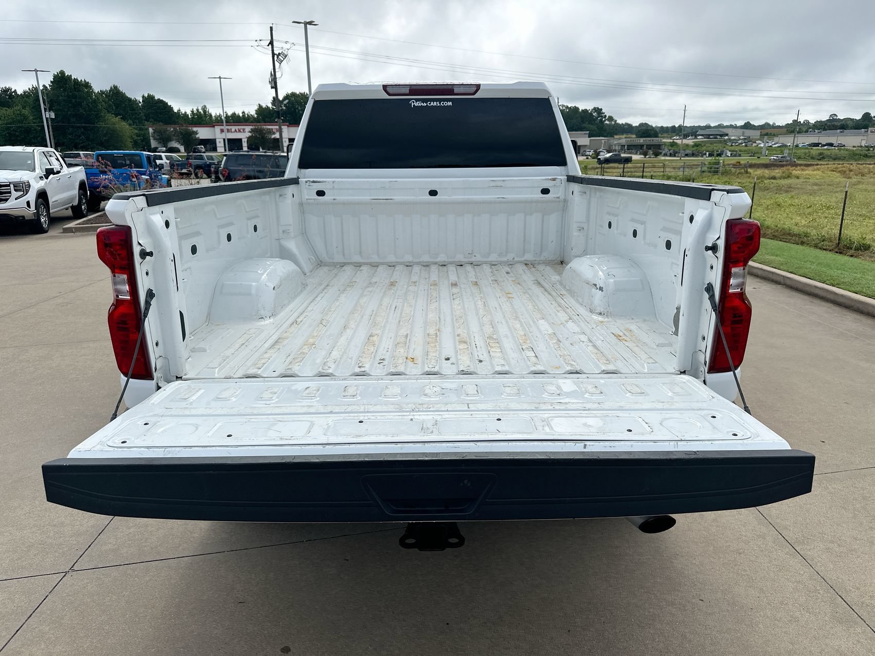 Used 2023 Summit White Chevrolet Custom image 22
