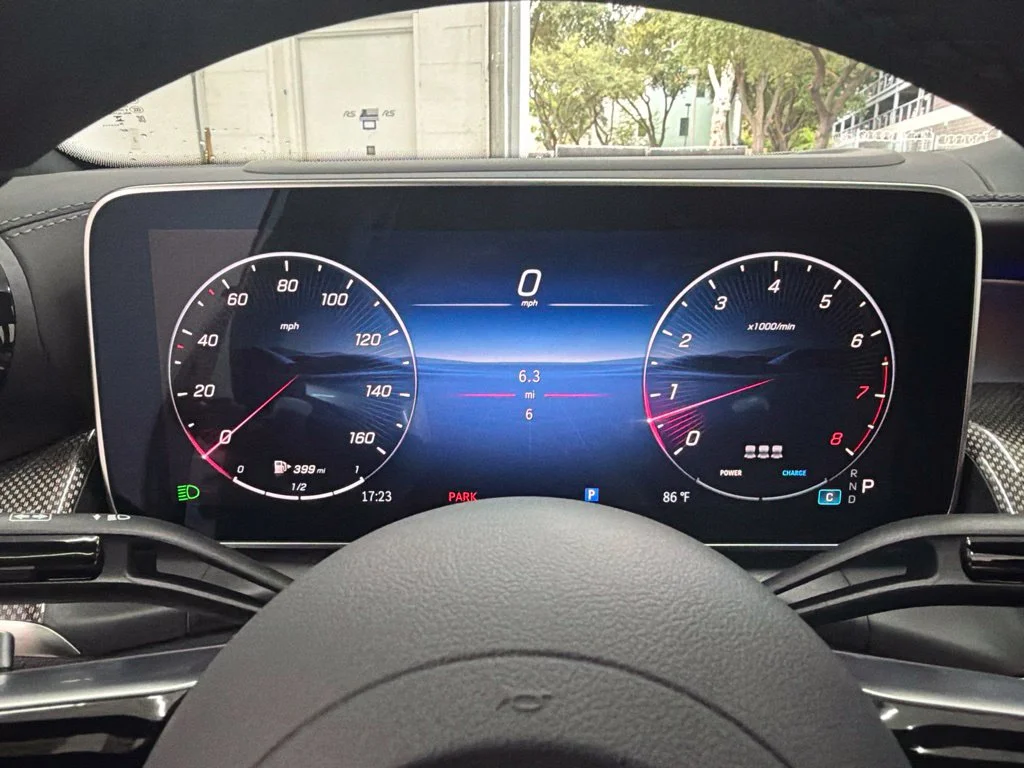 New 2027 White Mercedes-Benz GLC 300 Coupe image 15