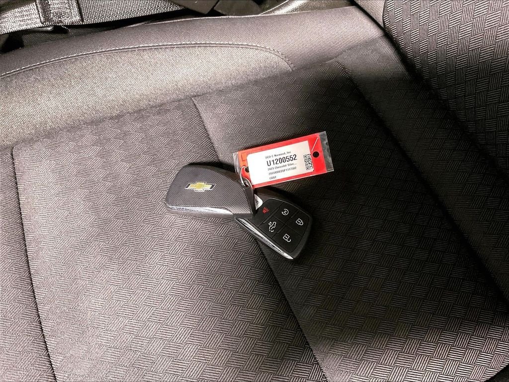 Used 2023 Gray Chevrolet LT image 30