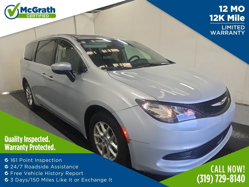 2022 Chrysler Voyager LX