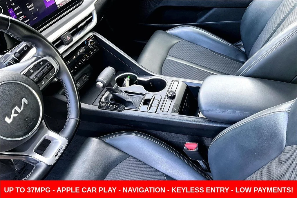 Used 2023 Gray Kia GT-Line image 21
