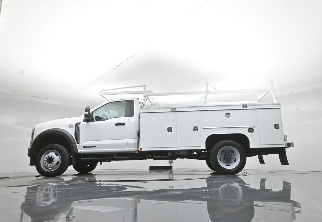 2025 Ford F-550 Super Duty Chassis Cab XL - Photo 57