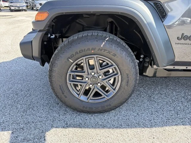 New 2026 Granite Crystal Metallic Clear-Coat Exterior Paint Jeep Sport S image 30