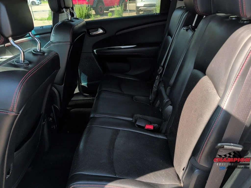 Used 2014 White Dodge R/T image 18