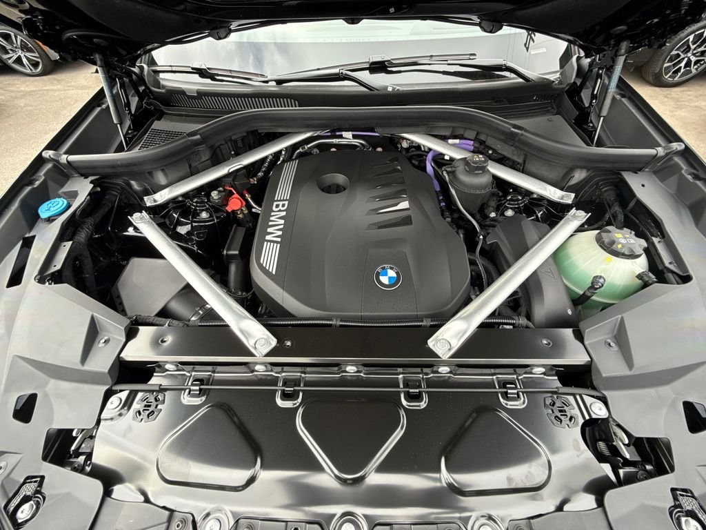 New 2026 Black Sapphire Metallic BMW xDrive40i image 8