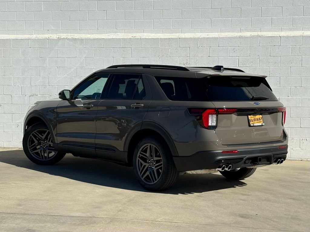 New 2026 Marsh Gray Ford ST image 3