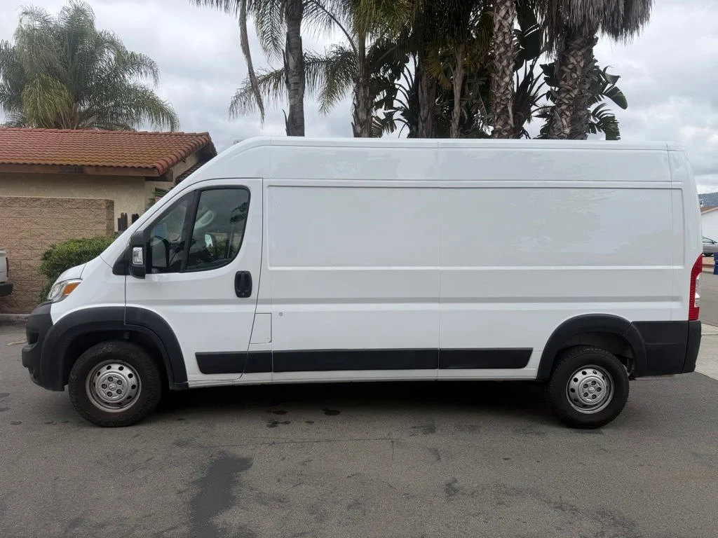Used 2023 White Ram High Roof image 8