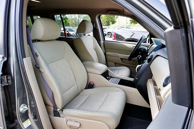 Used 2009 Gray Honda LX image 11