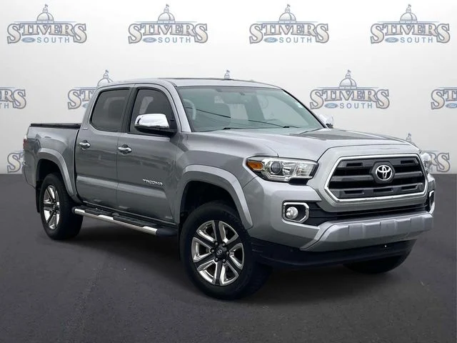 Used 2016 Silver Sky Metallic Toyota Limited image 1