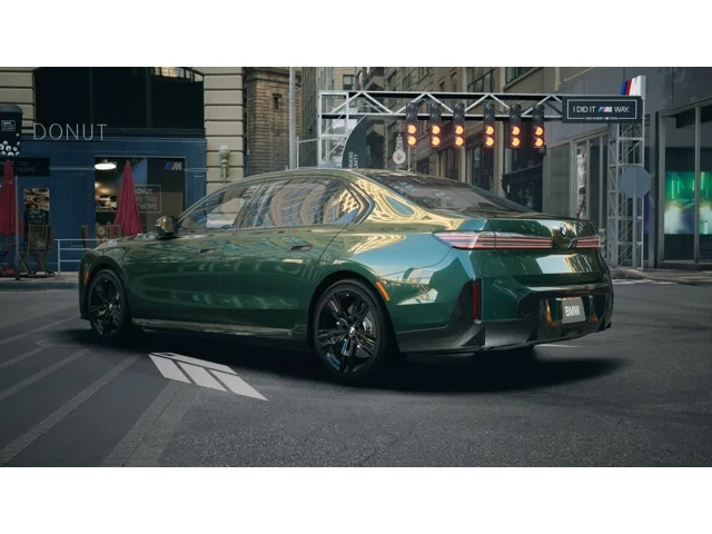 New 2027 Vancouver Green Metallic BMW  image 2