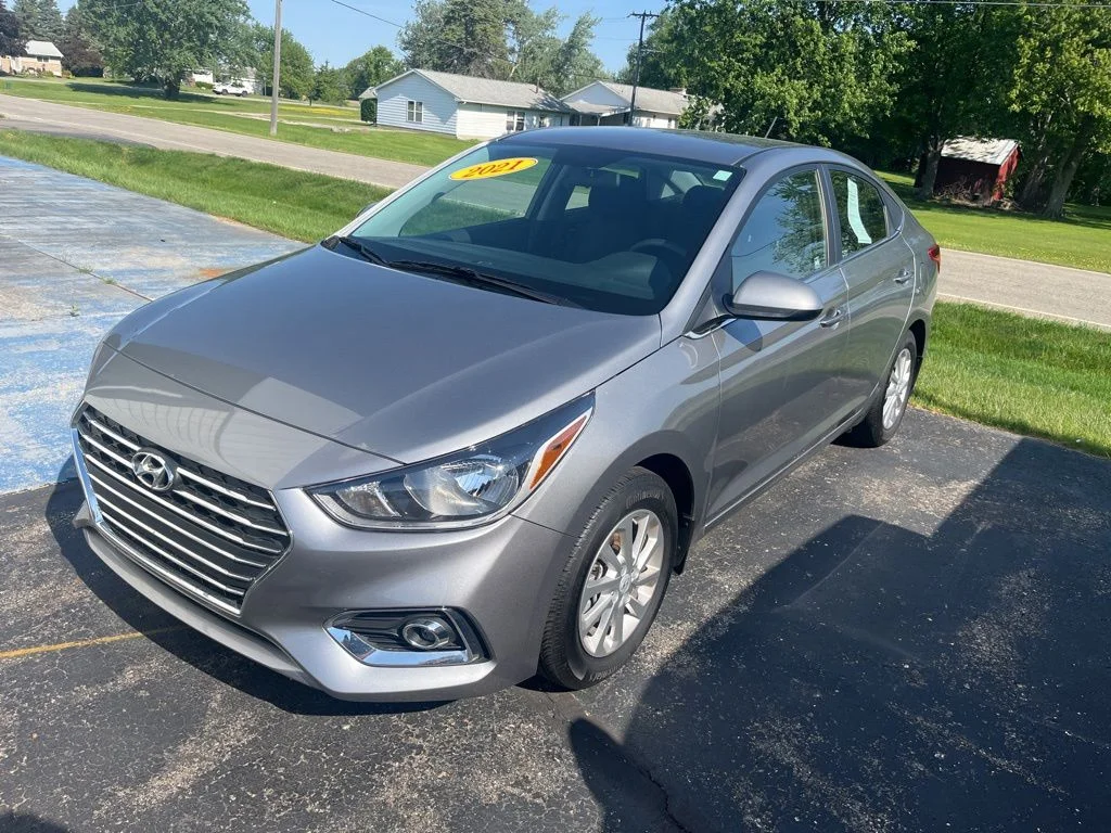 2021 Hyundai Accent 1.6 SEL IVT's photo