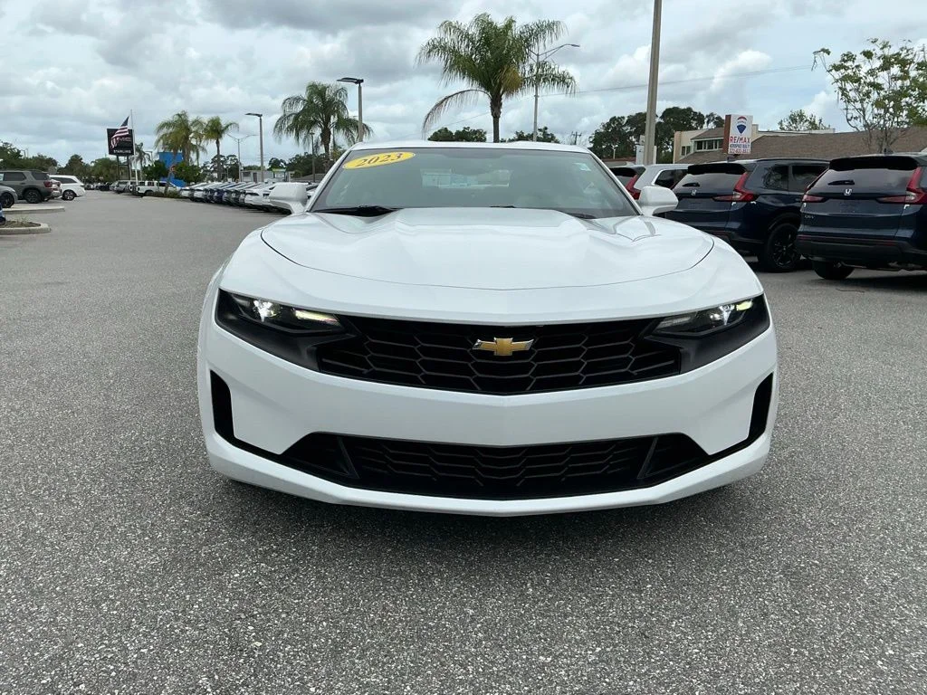 Used 2023 White Chevrolet 1LT image 15