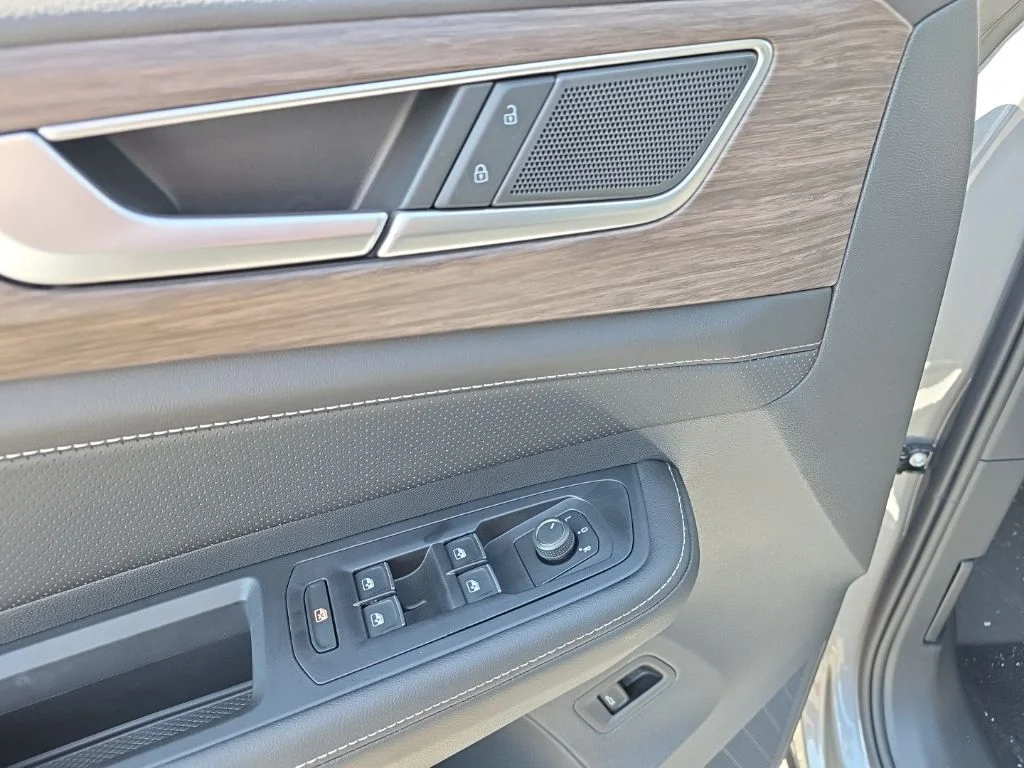 2026 Volkswagen Atlas SEL - Photo 10