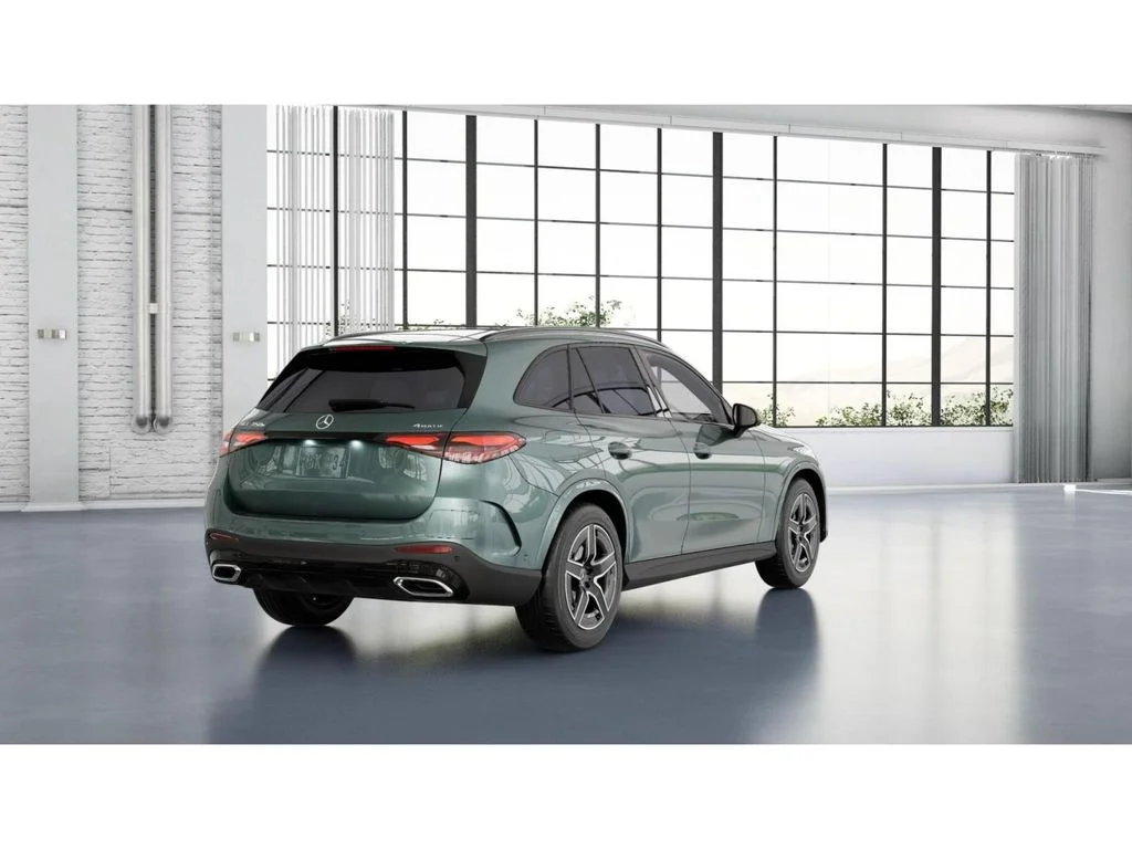 New 2027 Silver Mercedes-Benz GLC 350e image 22