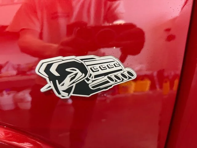 New 2026 Molten Red Pearl-Coat Exterior Paint RAM Big Horn/Lone Star image 26