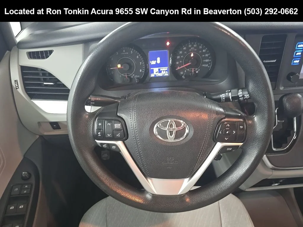 Used 2017 Salsa Red Pearl Toyota LE image 10