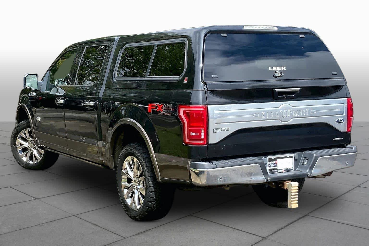 Used 2015 Tuxedo Black Metallic/Caribou Metallic Ford King Ranch image 12