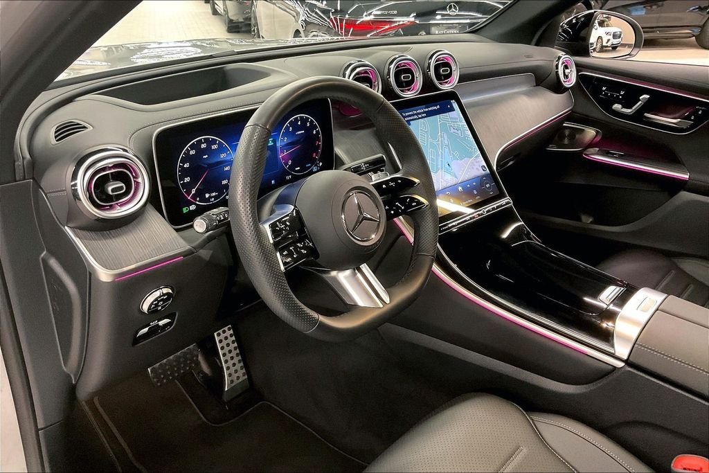 Used 2026 Gray Mercedes-Benz GLC 300 image 11