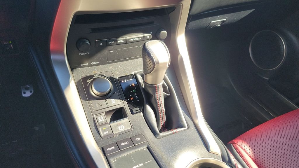 2016 Lexus NX F Sport - Photo 15
