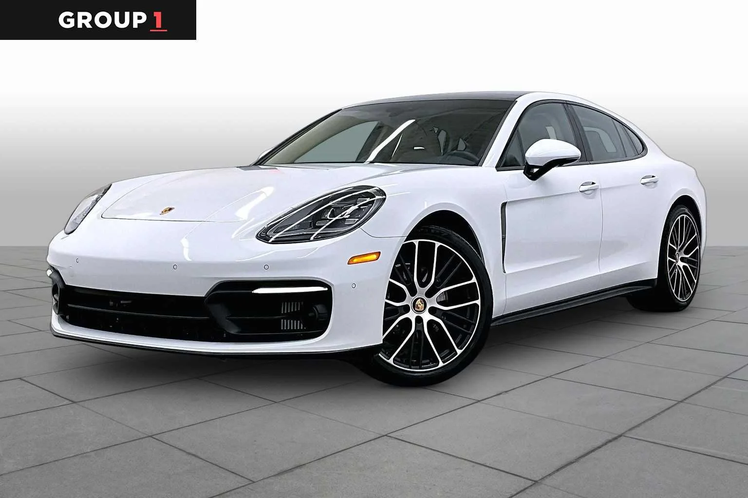 2023 Porsche Panamera Platinum Edition
