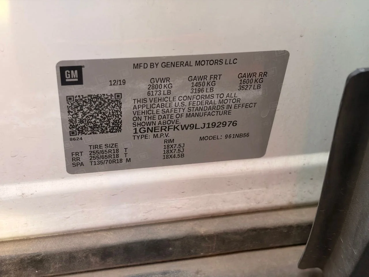 Used 2020 Summit White Chevrolet LS image 7