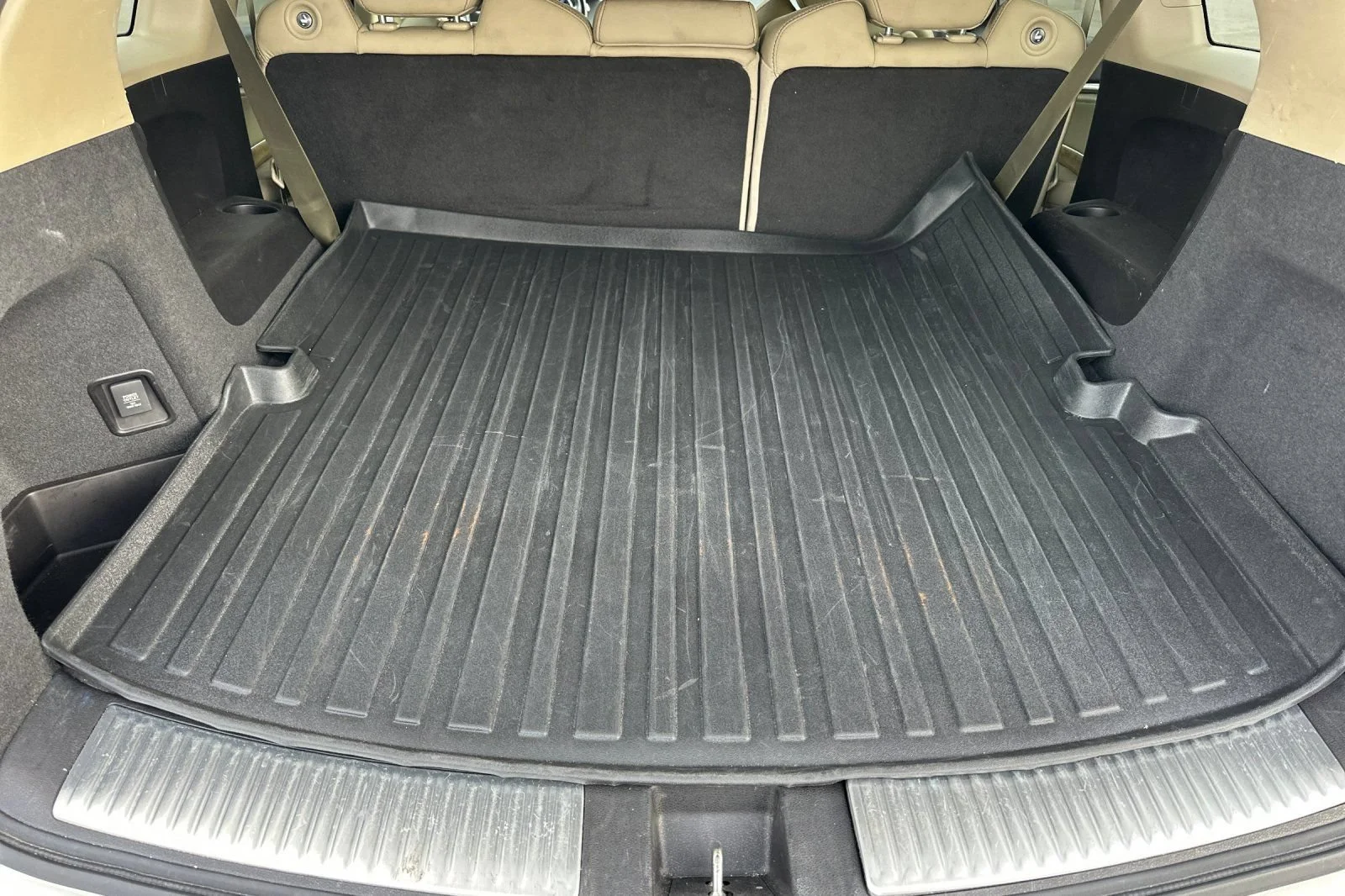 Used 2019 White Acura w/Technology Pkg image 15