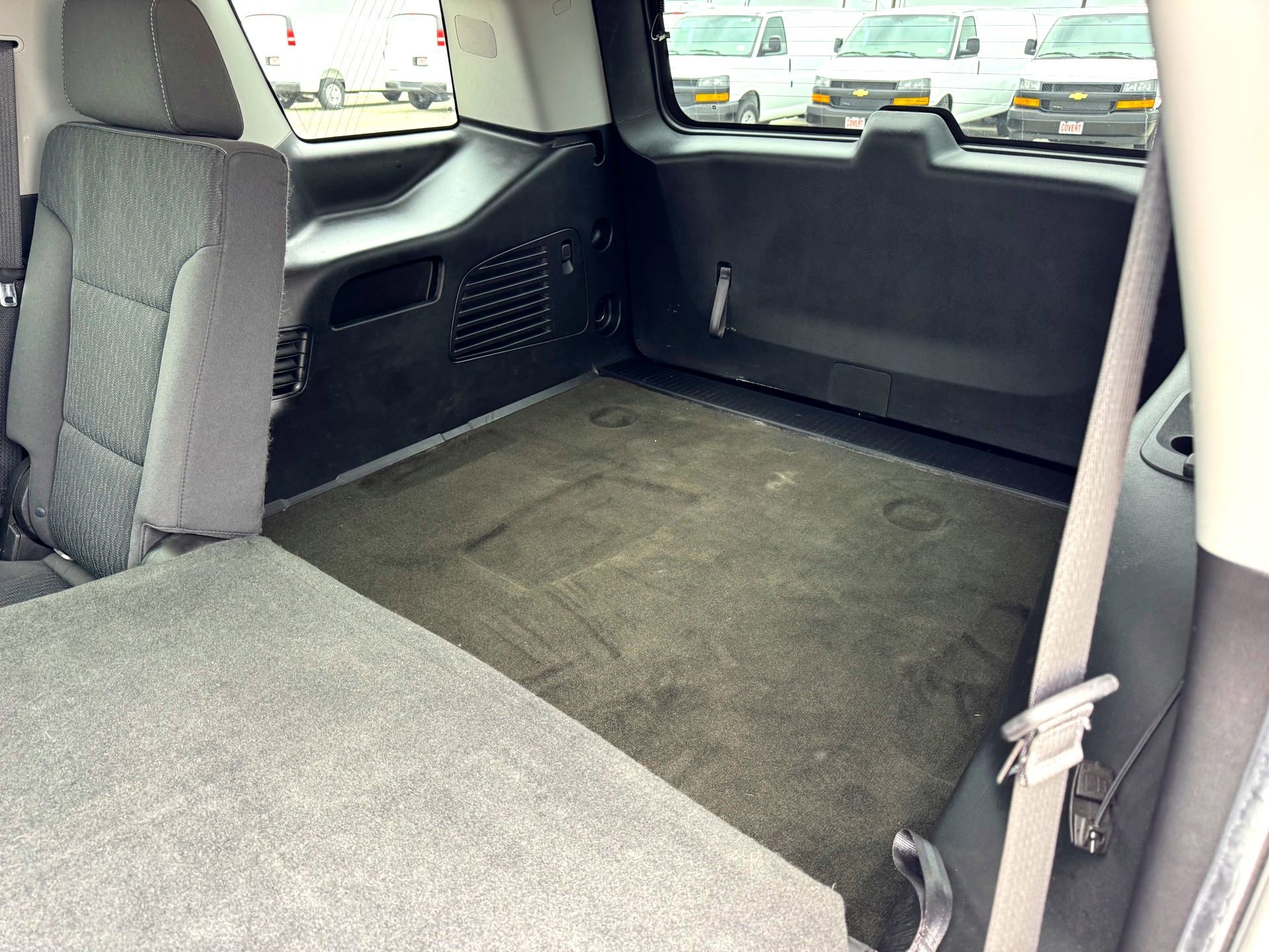 Used 2018 SUMMIT WHITE Chevrolet LS image 16