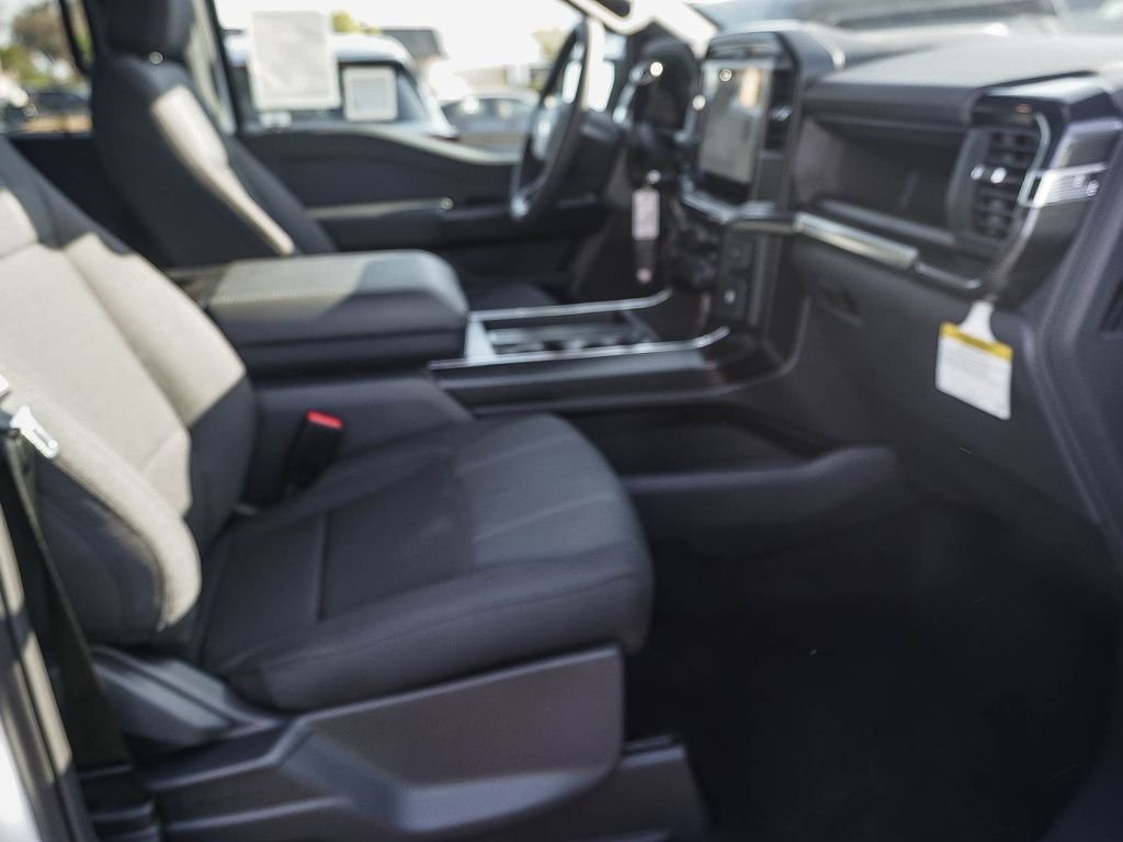 New 2026 Oxford White Ford STX image 12