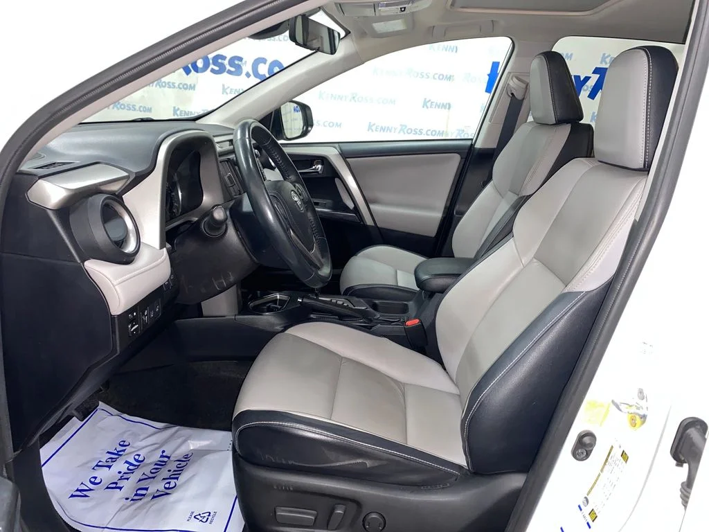Used 2017 White Toyota Platinum image 8