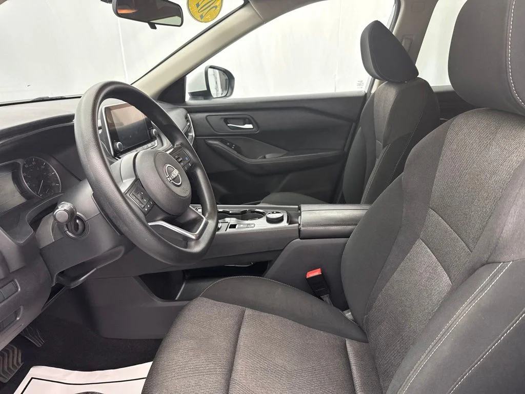 Used 2024 White Nissan SV image 20