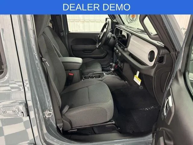 New 2026 Anvil Clear-Coat Exterior Paint Jeep Sport image 25