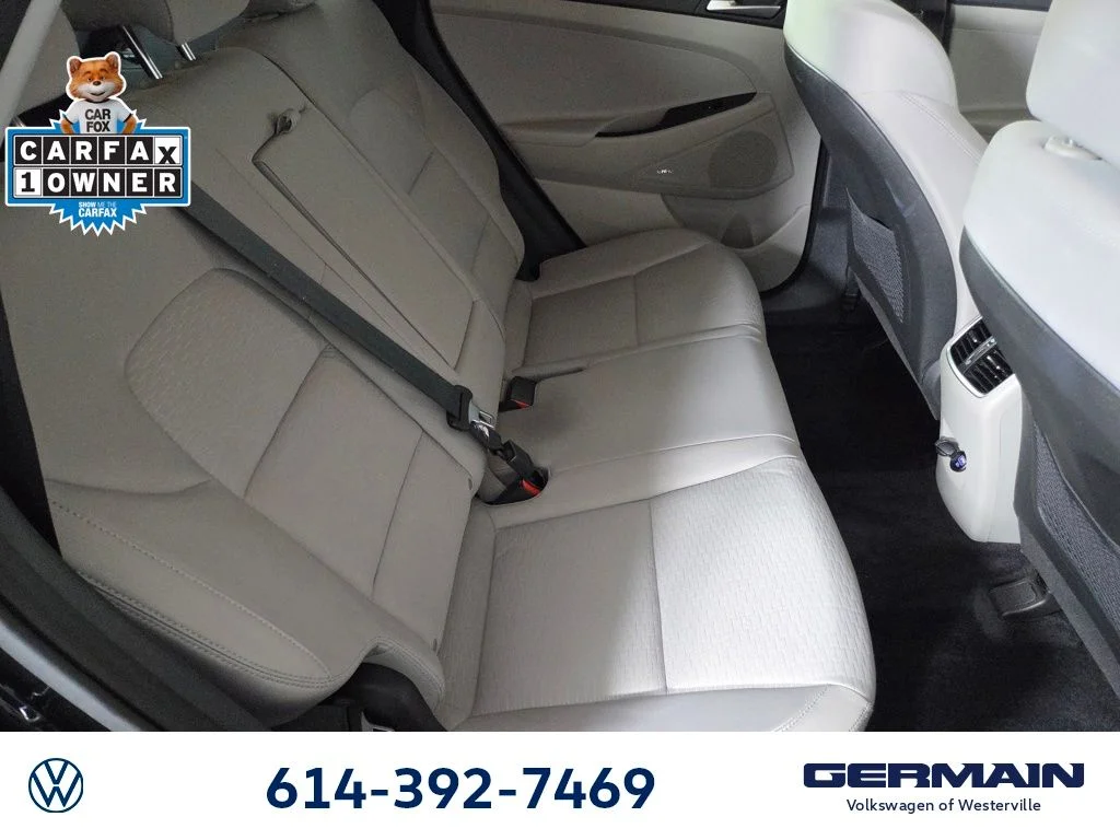 Used 2021 Black Hyundai Sport image 17