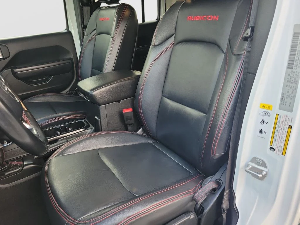 Certified Used 2020 White Jeep Unlimited Rubicon image 15