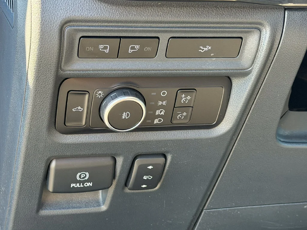2023 Ford F-150 XLT - Photo 32