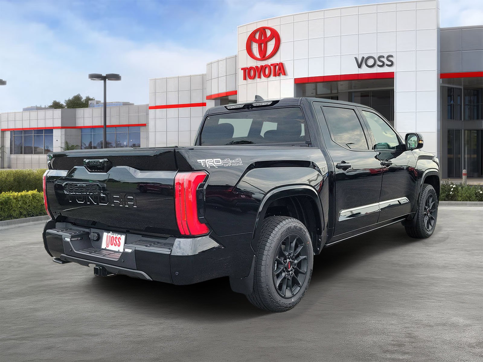 New 2026 Midnight Black Metallic Toyota  Platinum image 4
