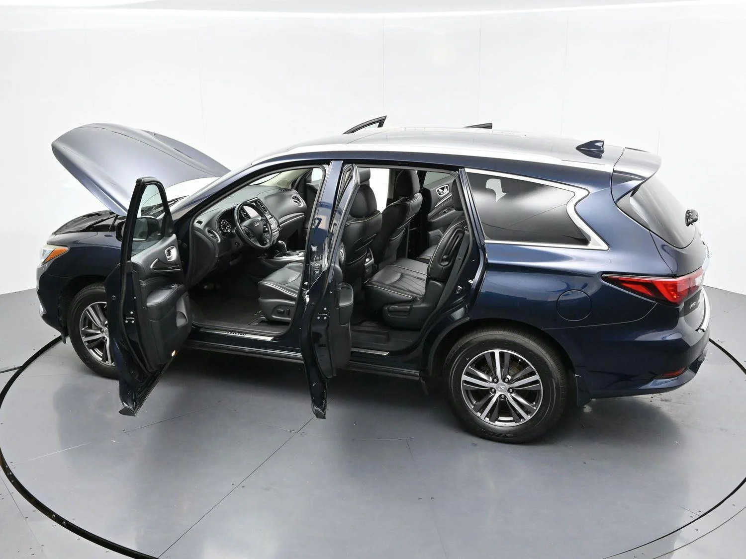 Used 2019 Hermosa Blue INFINITI LUXE image 38