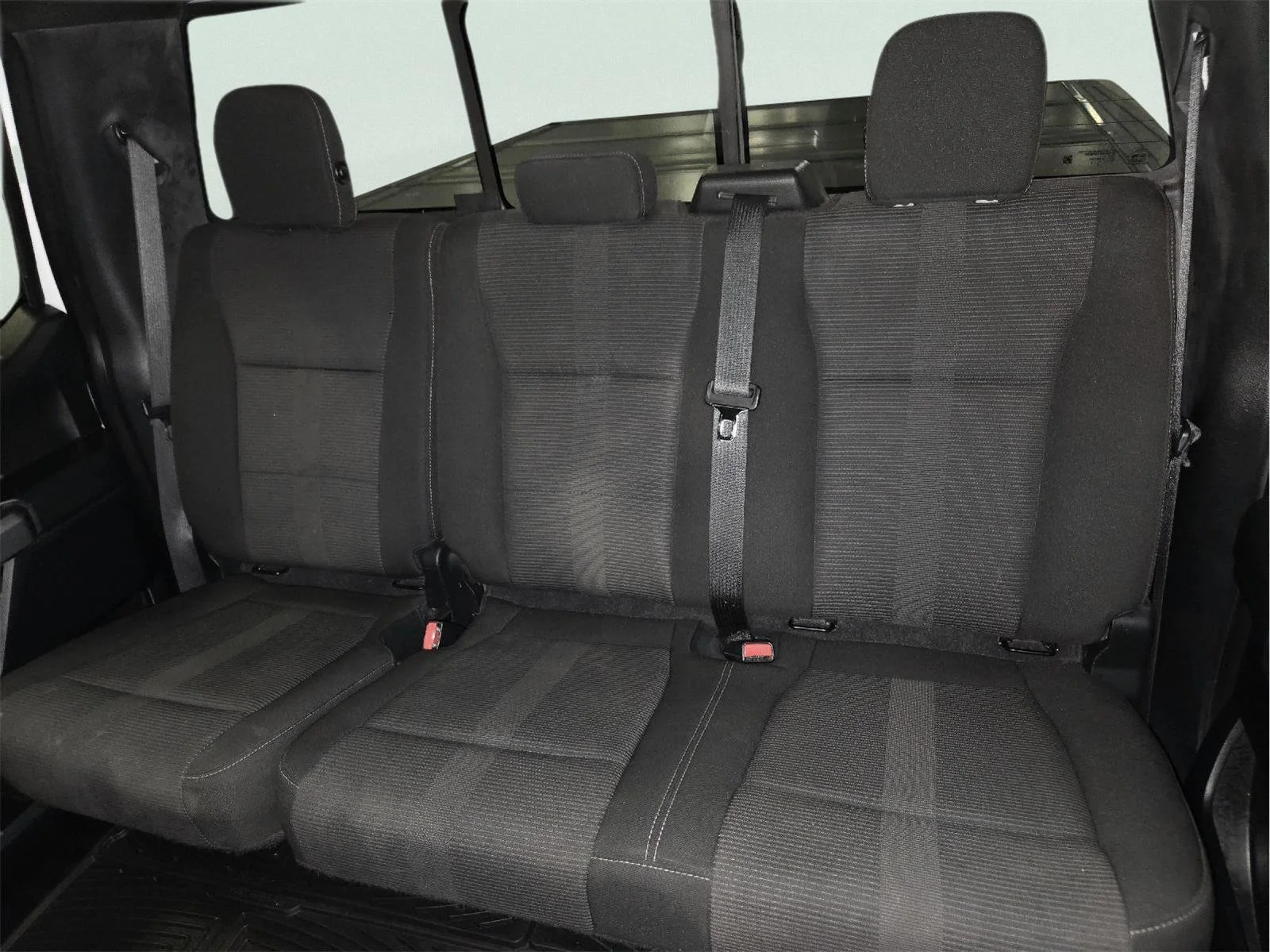 Used 2017 Oxford White Ford XLT image 48
