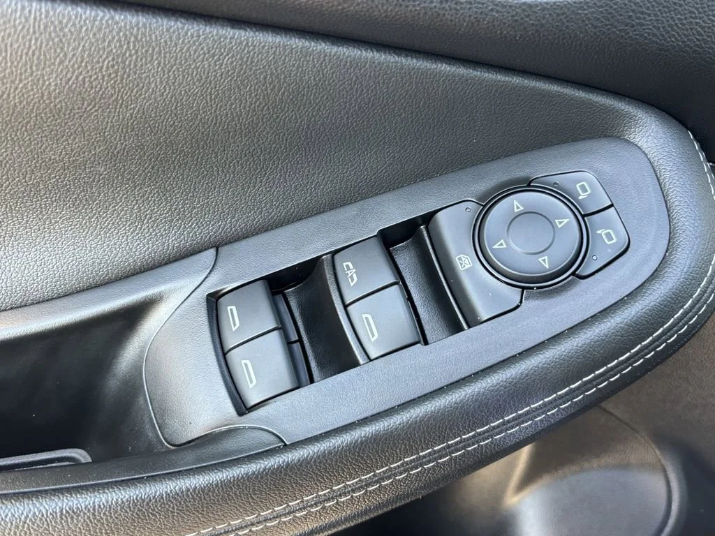 Used 2024 Ebony Twilight Metallic Buick Sport Touring image 15