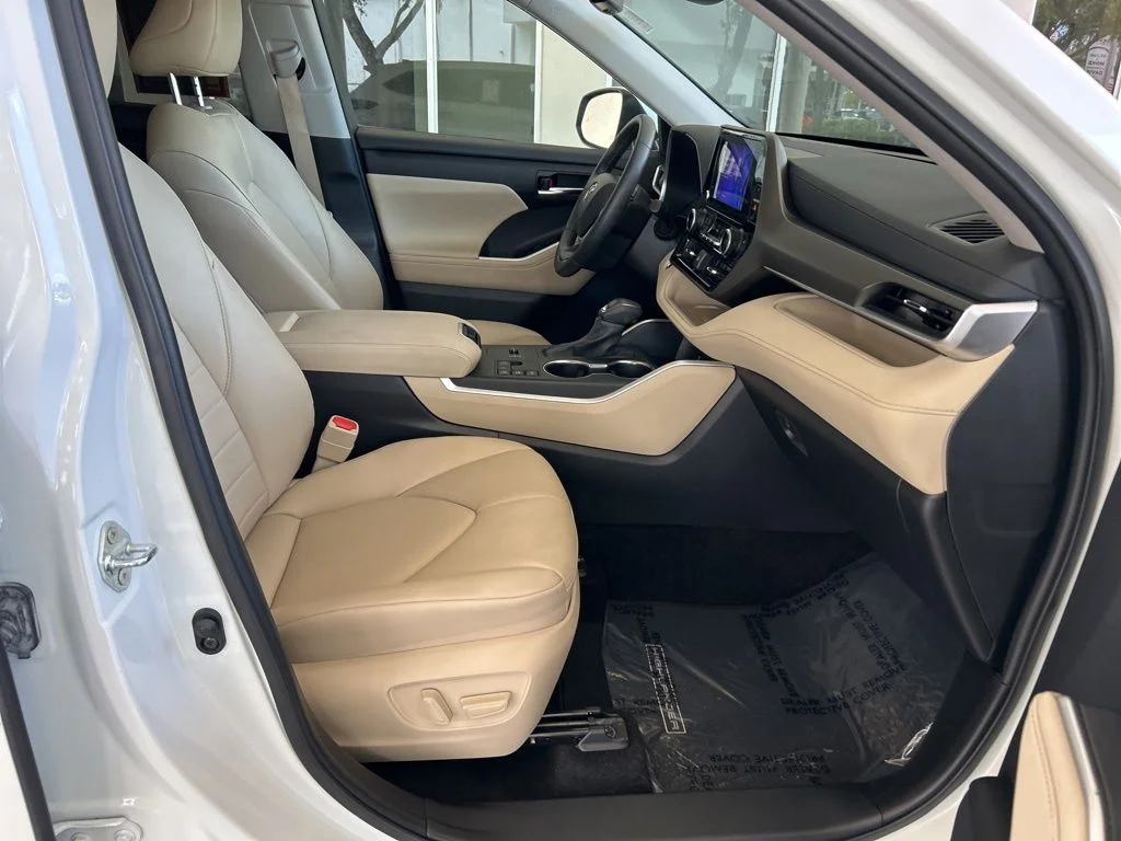 Used 2024 Beige Toyota XLE image 24