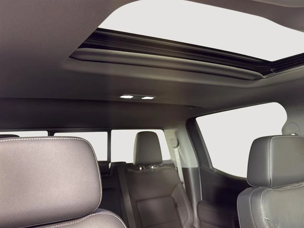 Used 2019 Summit White Chevrolet LTZ image 11