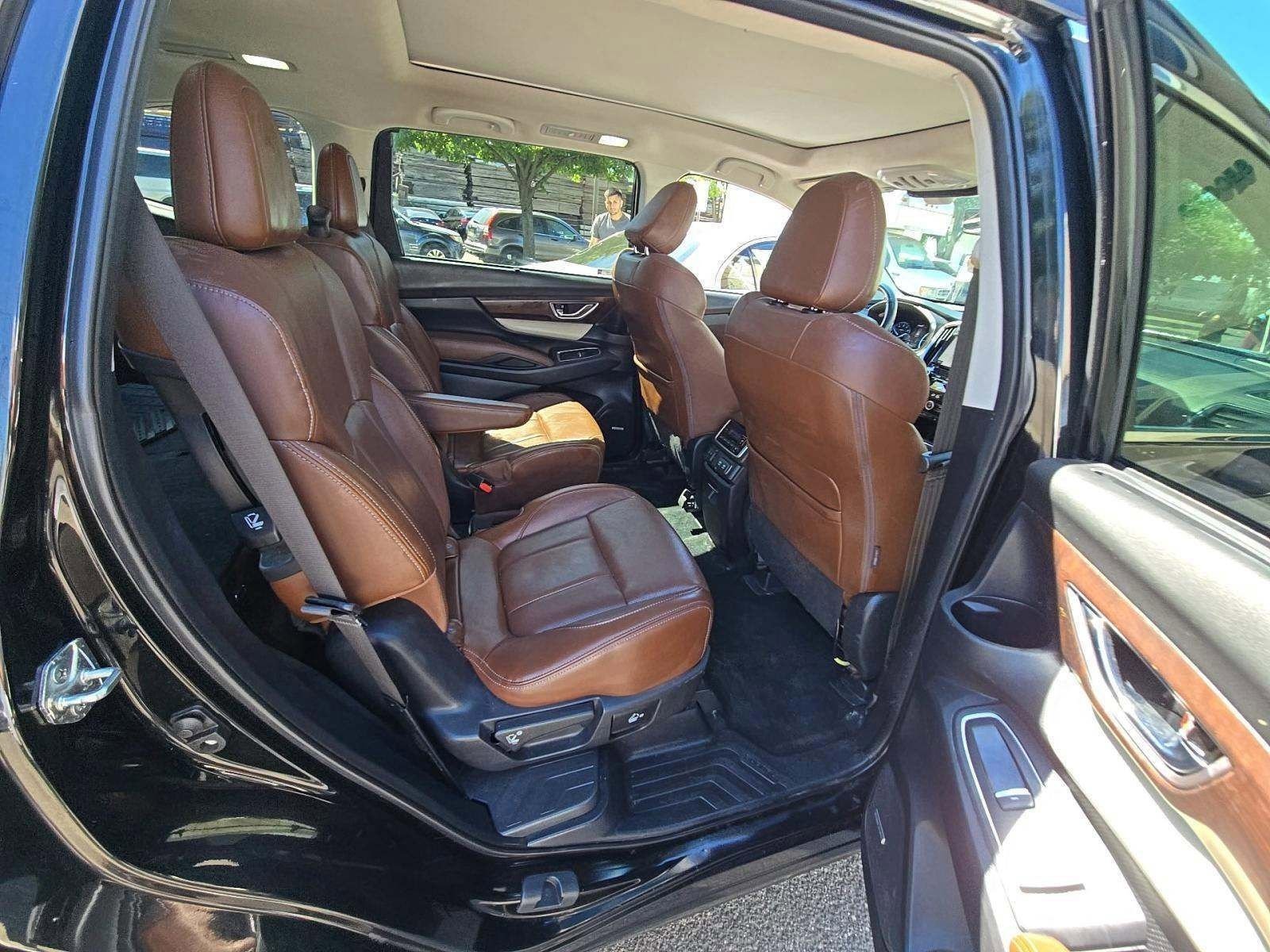 Used 2019 Crystal Black Silica Subaru Touring image 11
