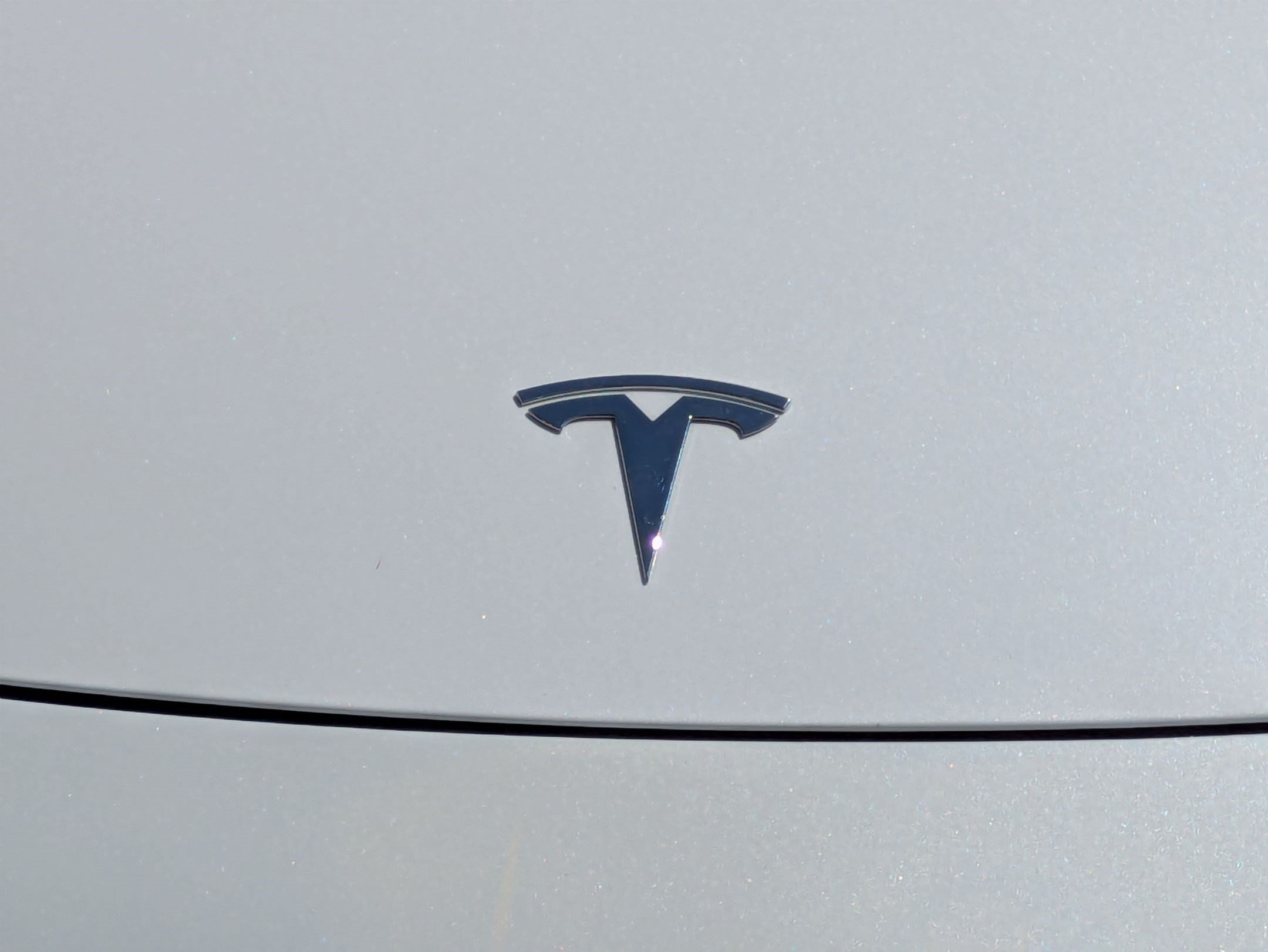 Used 2024 White Tesla Long Range Single Motor Rear-Wheel Drive image 12